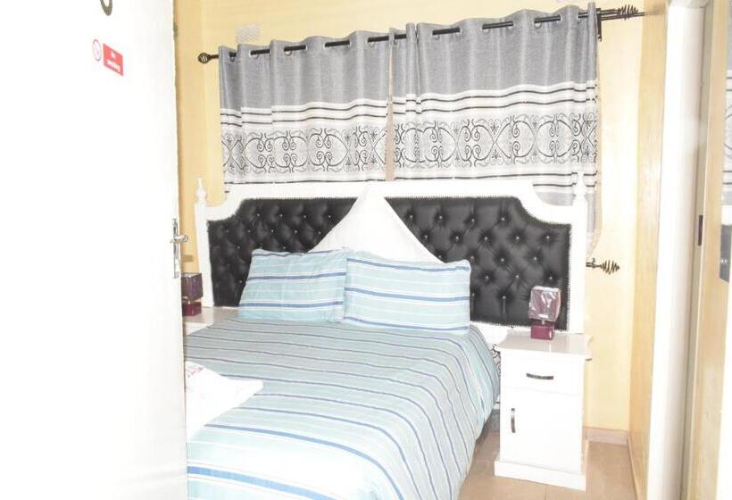 پانسیون Crown Inn Guest House