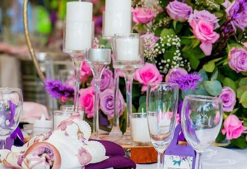 پانسیون Crown Inn Guest House