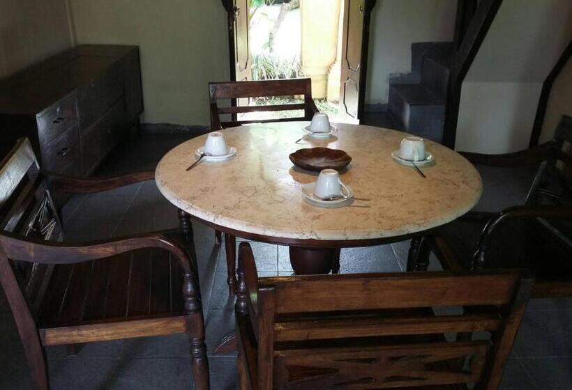 פנסיון Puri Kutat Lestari