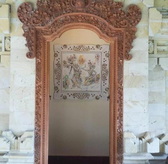 פנסיון Puri Kutat Lestari