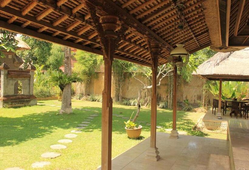 פנסיון Puri Kutat Lestari