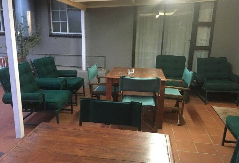 펜션 The Orchards Executive Accommodation Mp