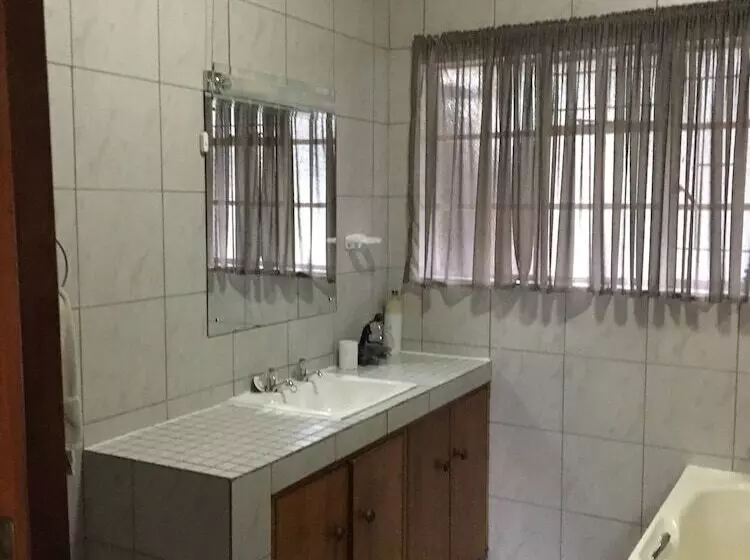 Majatalo The Orchards Executive Accommodation Mp