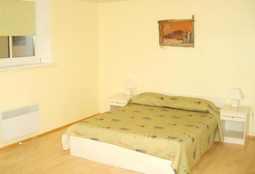 پانسیون Vaivorykštė