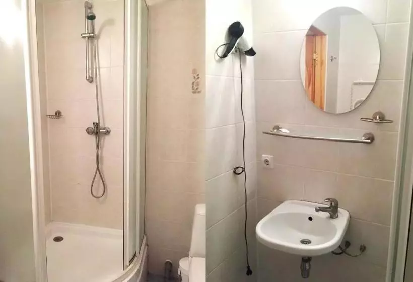 پانسیون Vaivorykštė