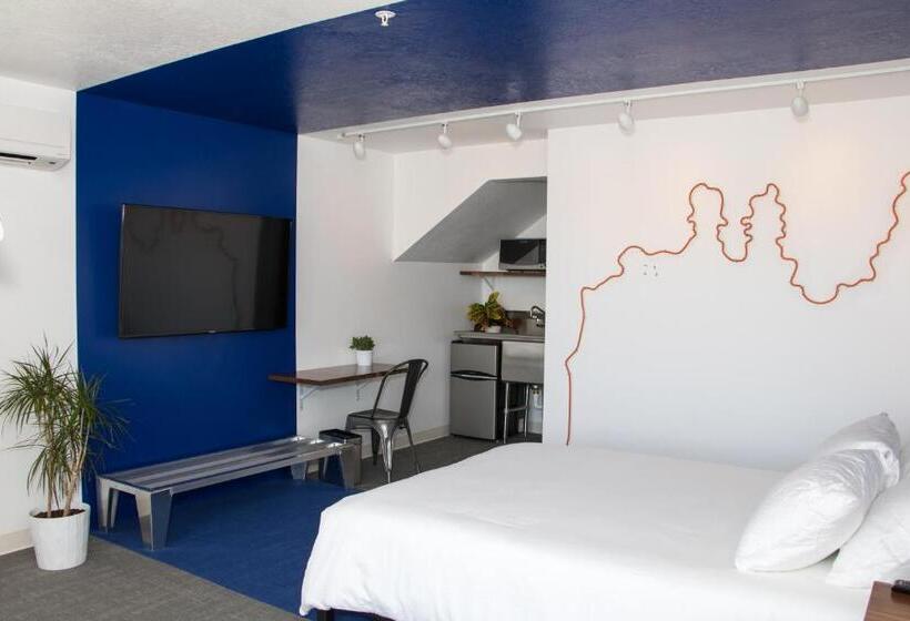 旅馆 Skyfall Guestrooms