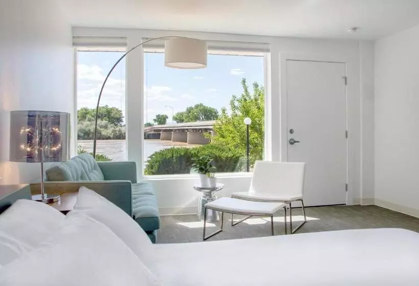 Retkeilymaja Skyfall Guestrooms