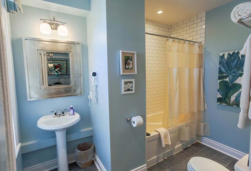 호스텔 The Woodview Inn