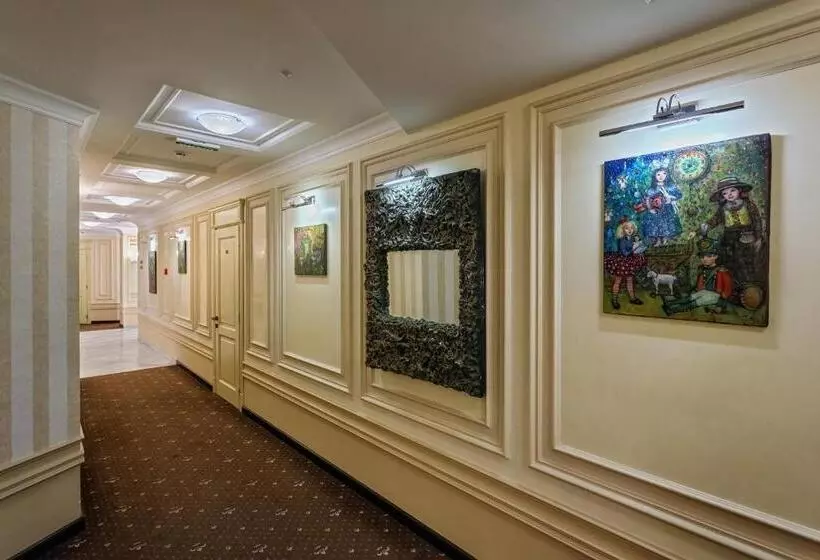 هاستل Vintage Na Bulvare