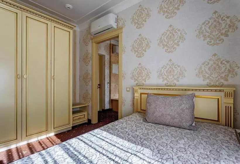 هاستل Vintage Na Bulvare