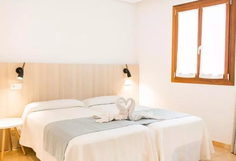 هتل Sagitario Petit Ciutadella