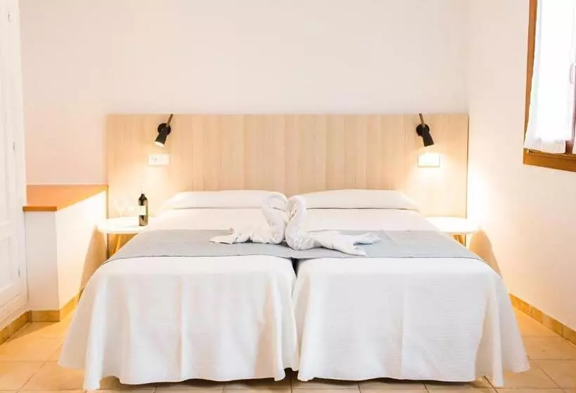 هتل Sagitario Petit Ciutadella