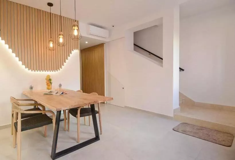 هتل Sagitario Petit Ciutadella