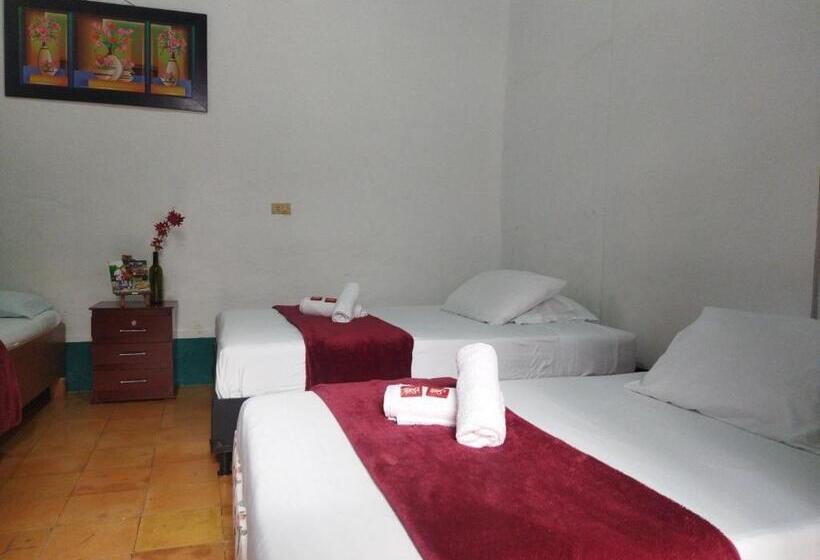 پانسیون Jardín Es Tuyo