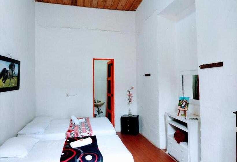 پانسیون Jardín Es Tuyo