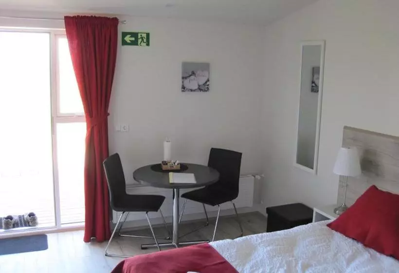 پانسیون Skogar Sunset Guesthouse