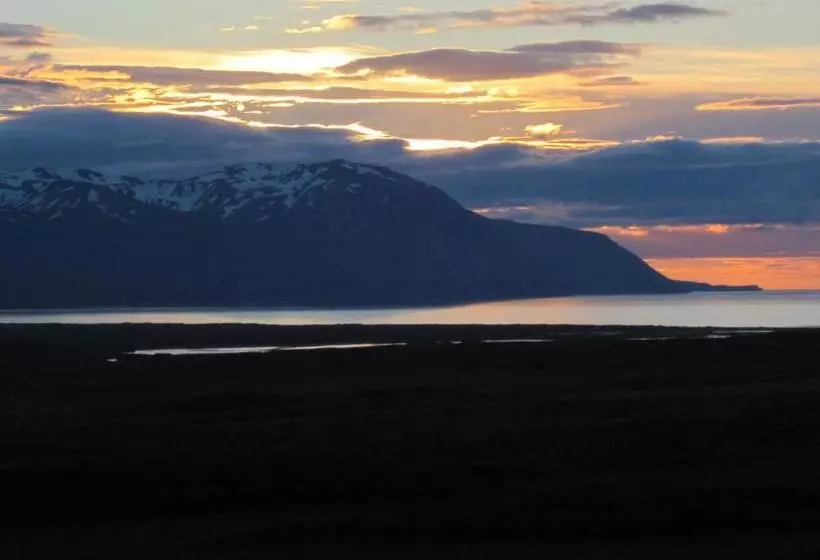 پانسیون Skogar Sunset Guesthouse