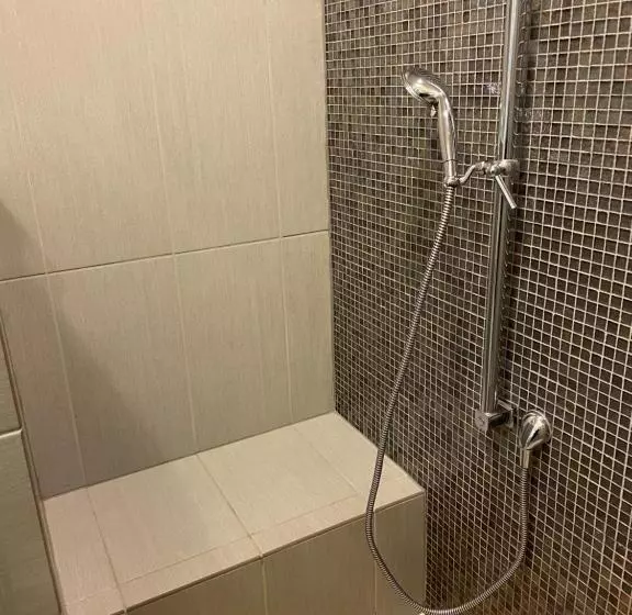 Retkeilymaja Culpeper Center Suites