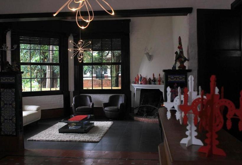 فندق صغير Santoral Restaurante Y Posada Pet Friendly