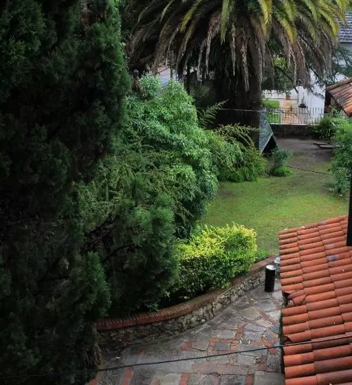 Retkeilymaja Santoral Restaurante Y Posada Pet Friendly