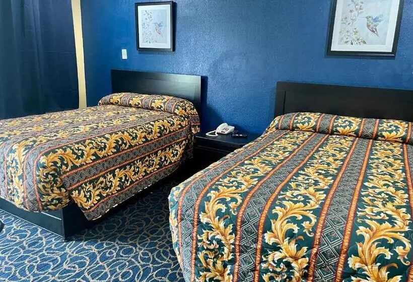 Retkeilymaja Super 6 Inn