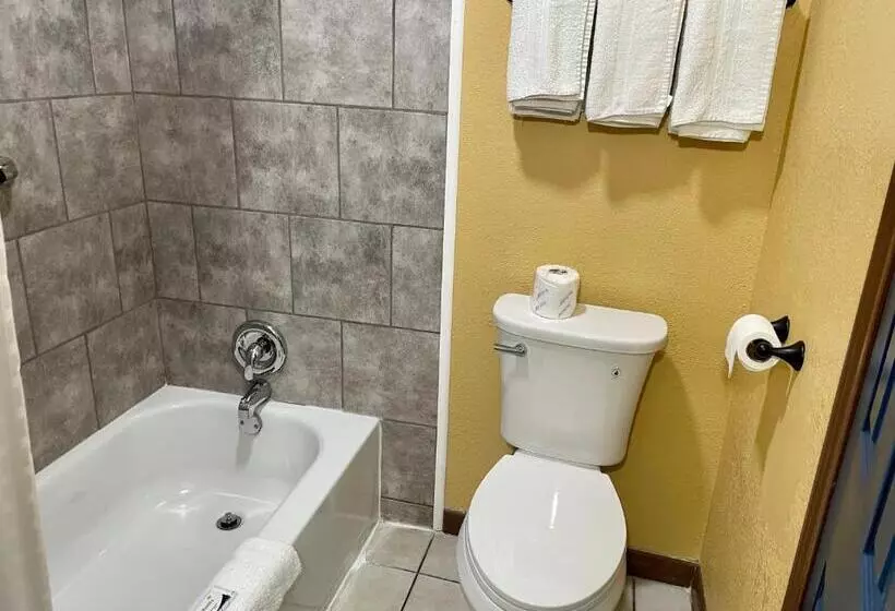 Retkeilymaja Super 6 Inn