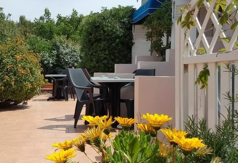 Hotelli Hôtel Sole E Mare