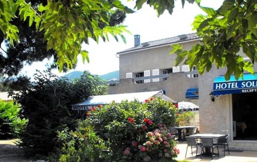 هتل Hôtel Sole E Mare