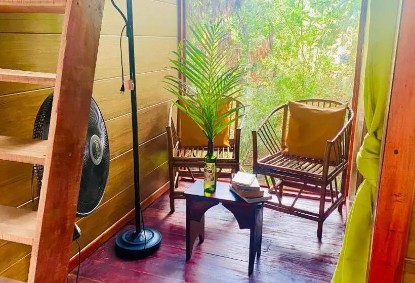 پانسیون Guest House Pura Vida