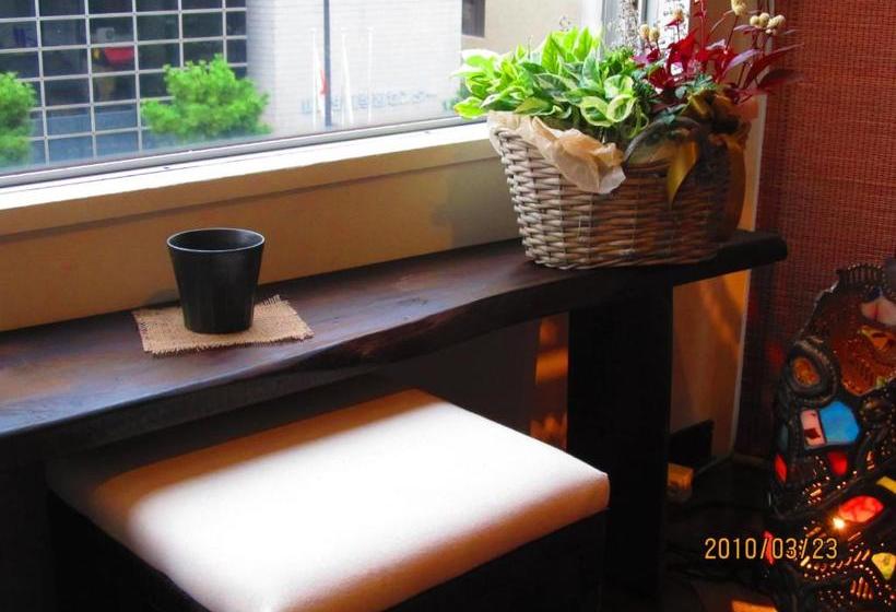 بنسيون Luna Inn