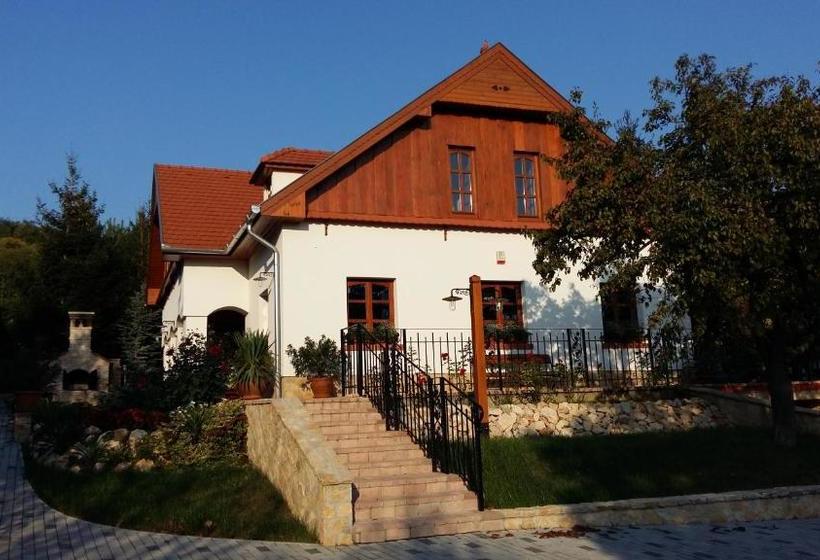 Пансион Madarász Vendégház