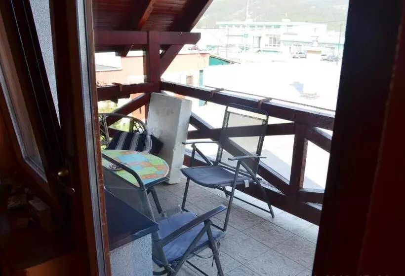 Majatalo Villa Silver Green