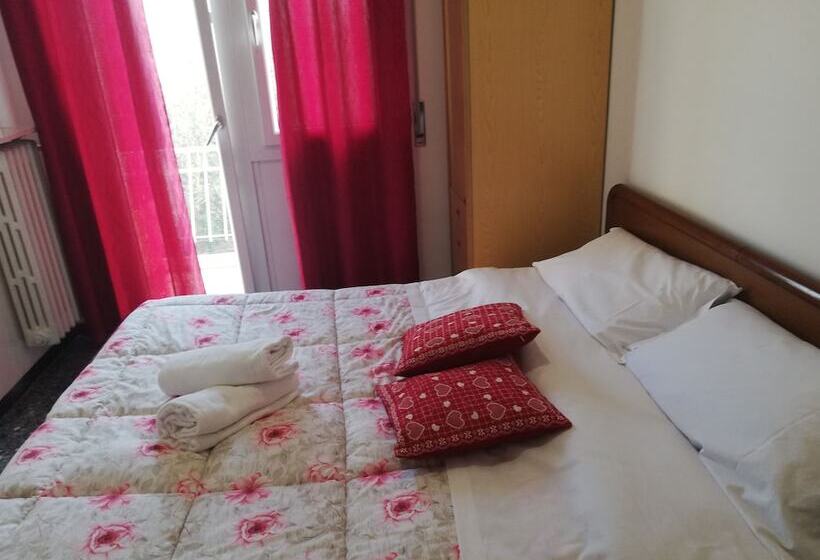 בית מלון כפרי Venice Park House