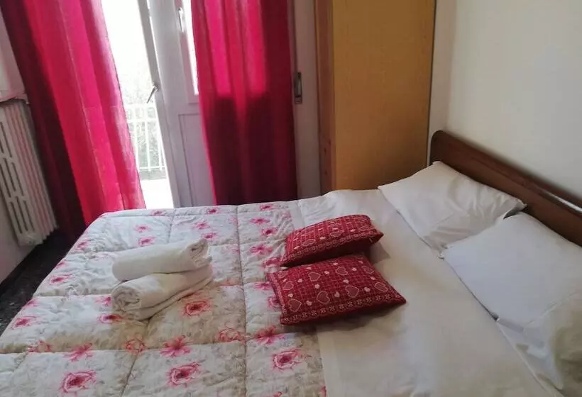 Hotelli Venice Park House