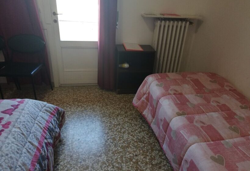 בית מלון כפרי Venice Park House