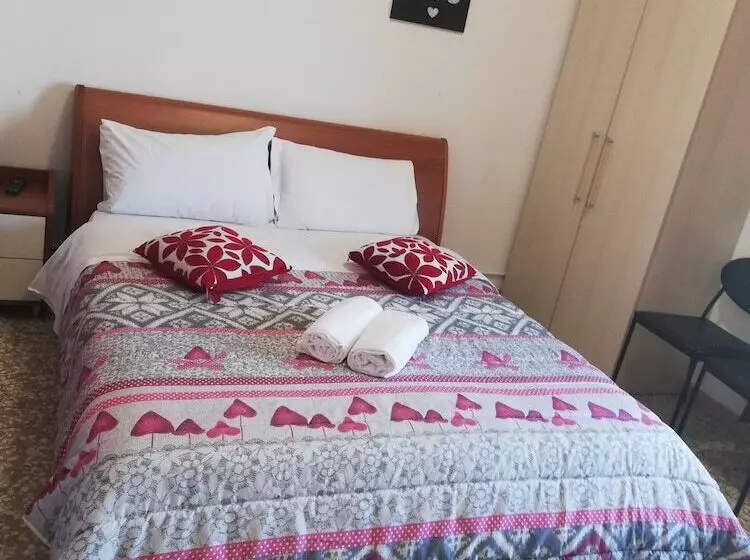 Hotelli Venice Park House