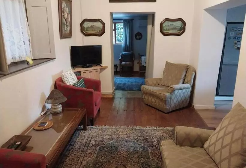Majatalo Arnheim Guesthouse