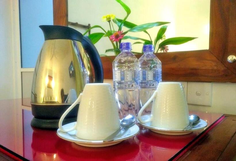 Pensionat Imaaga Kandy Residence