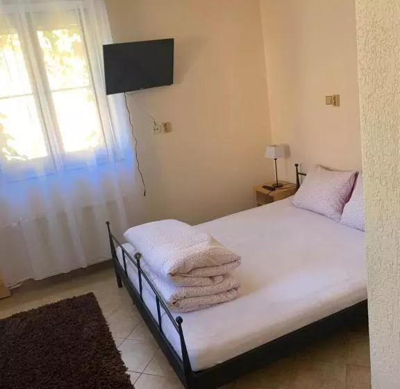 Majatalo Penzion U Grobiana