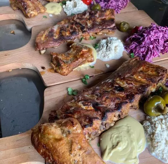 Majatalo Penzion U Grobiana