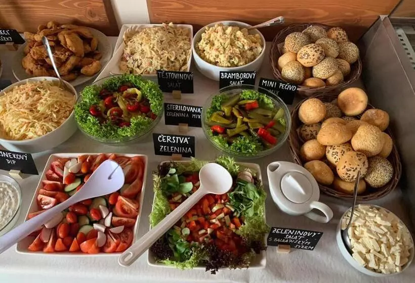 Majatalo Penzion U Grobiana