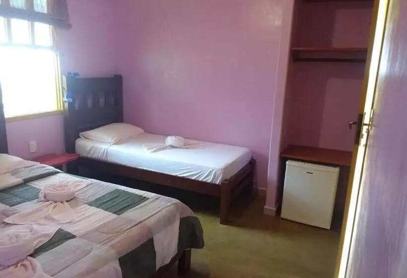 ペンション Pousada Das Cores