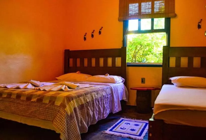 ペンション Pousada Das Cores