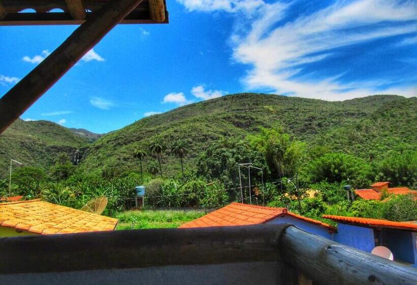 ペンション Pousada Mandalla