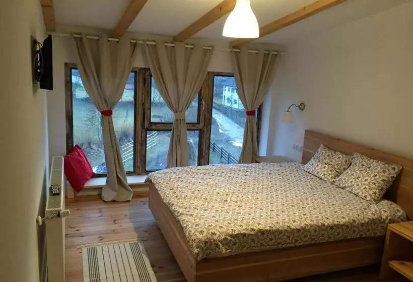 ペンション Talhaus