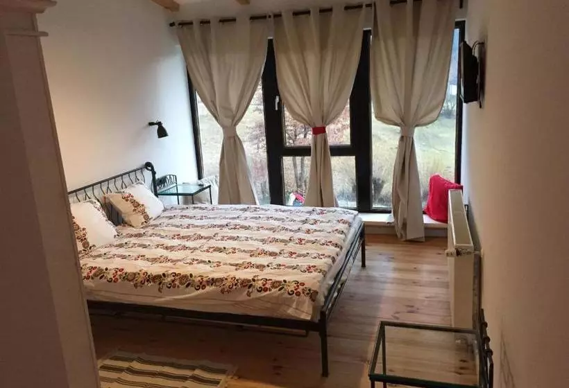 ペンション Talhaus