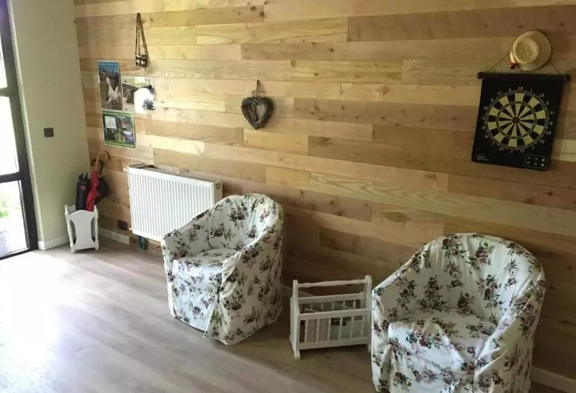 ペンション Talhaus