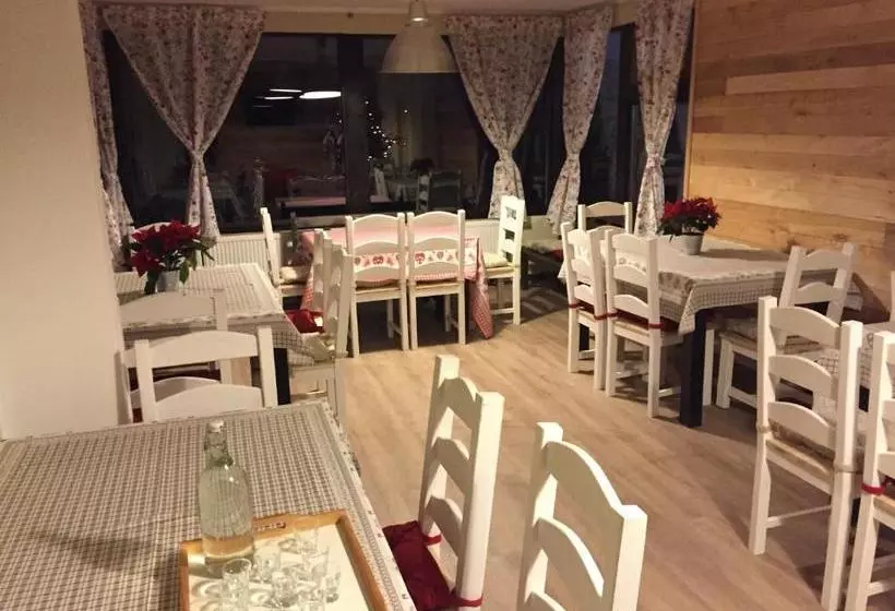 ペンション Talhaus