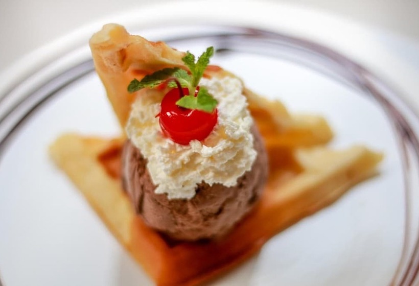 הוסטל Little Pp Hometel