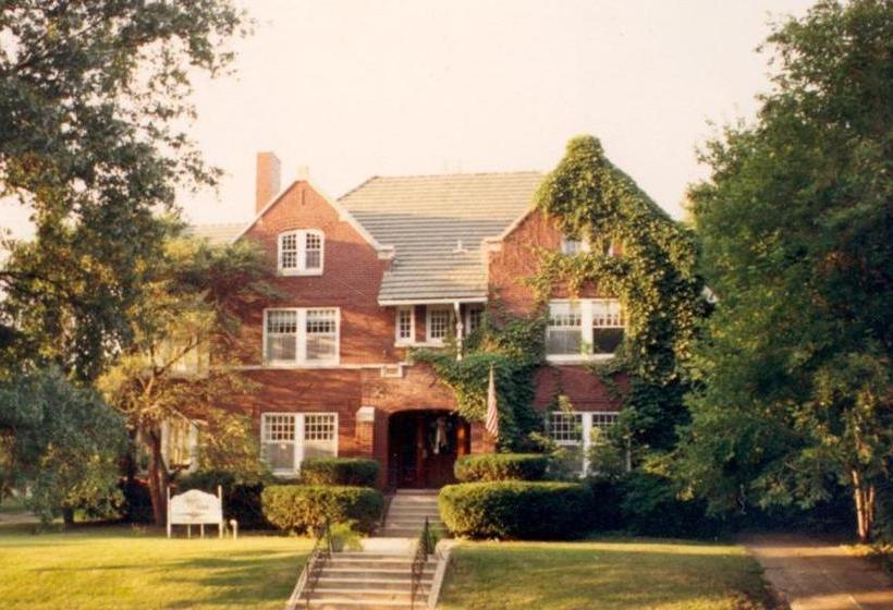 فندق صغير The Rogers House Inn Bed And Breakfast